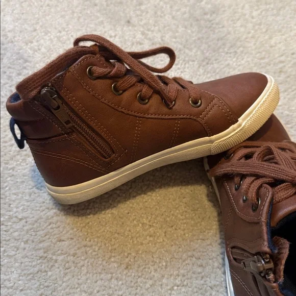 Cat&Jack Shoes - Picture 5 of 5